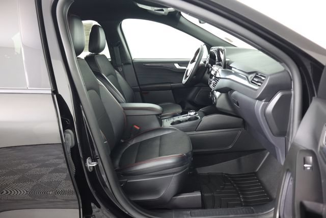 Certified 2024 Ford Escape ST-Line AWD/4WD image 55