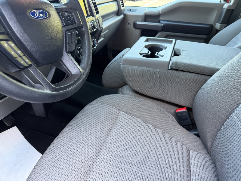 Certified 2020 Ford F250 XLT w/ XLT Premium Package AWD/4WD image 15