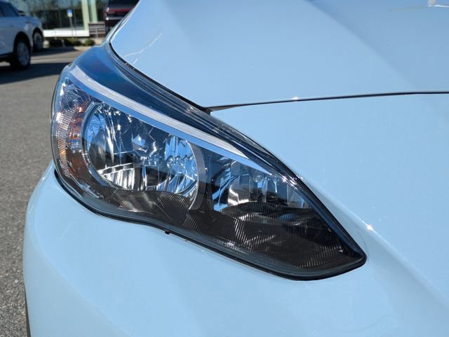 Used 2022 Subaru Crosstrek 2.0i Premium w/ Moonroof Package image 10