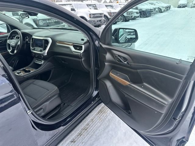 Used 2022 GMC Acadia SLE w/ Driver Convenience Package image 18