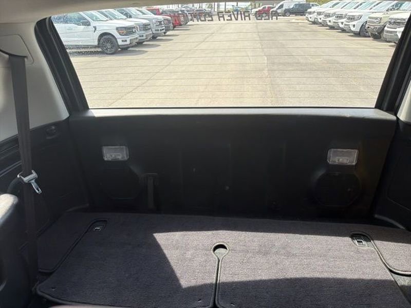 Used 2023 Toyota 4Runner Limited AWD/4WD image 15