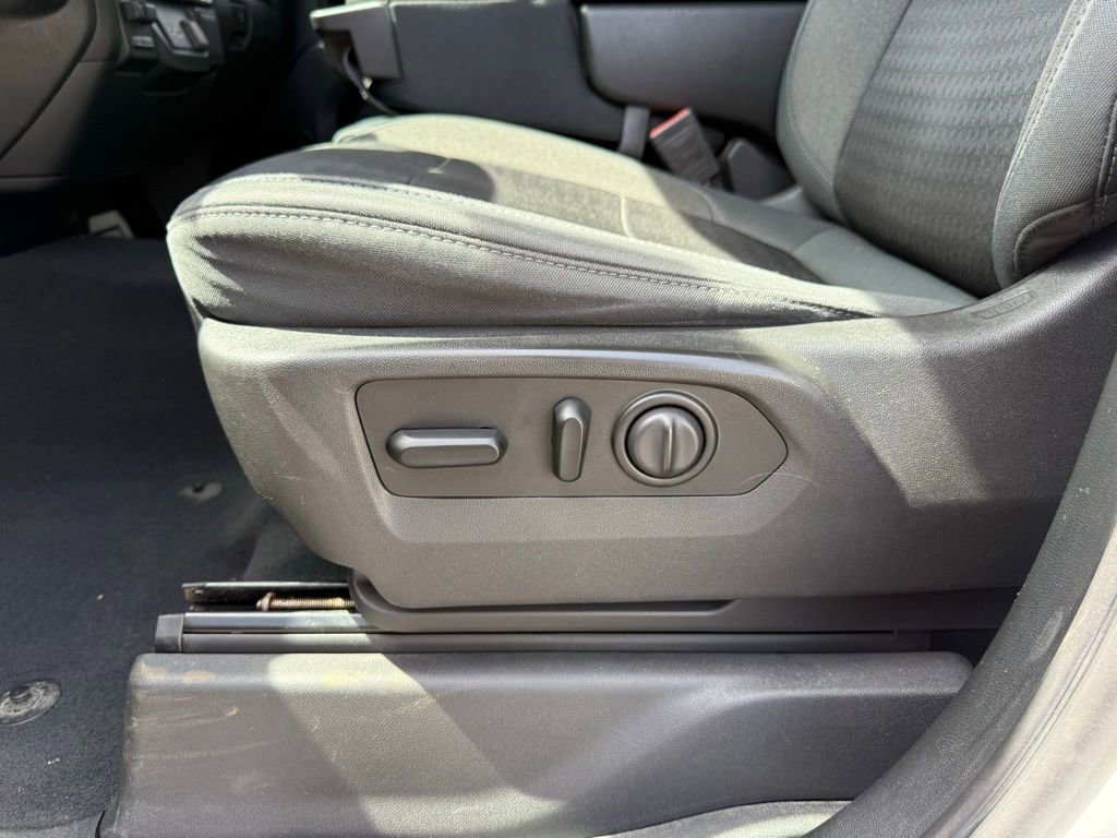 Used 2019 Chevrolet Silverado 1500 LT w/ All-Star Edition image 13