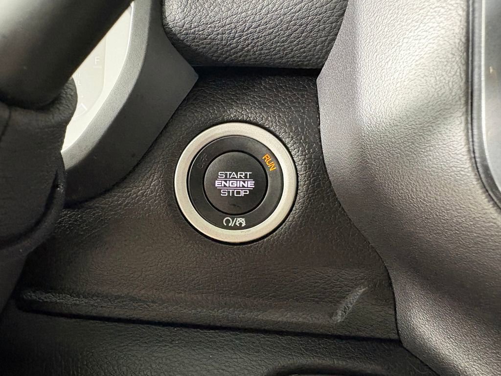 Used 2025 RAM 3500 Laramie image 22