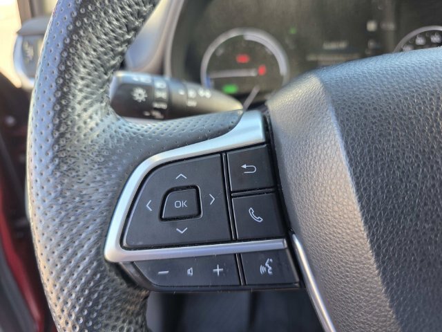 Used 2023 Toyota Sienna Limited AWD/4WD image 18