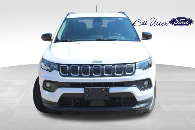 Used 2022 Jeep Compass Latitude w/ Convenience Group FWD video 2