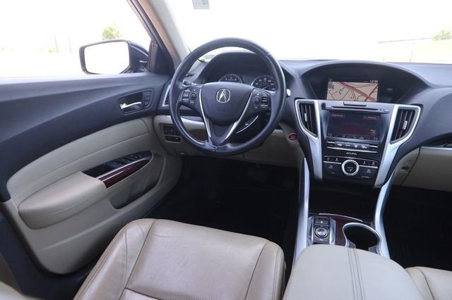 Used 2017 Acura TLX V6 SH-AWD w/ Technology Pkg image 23