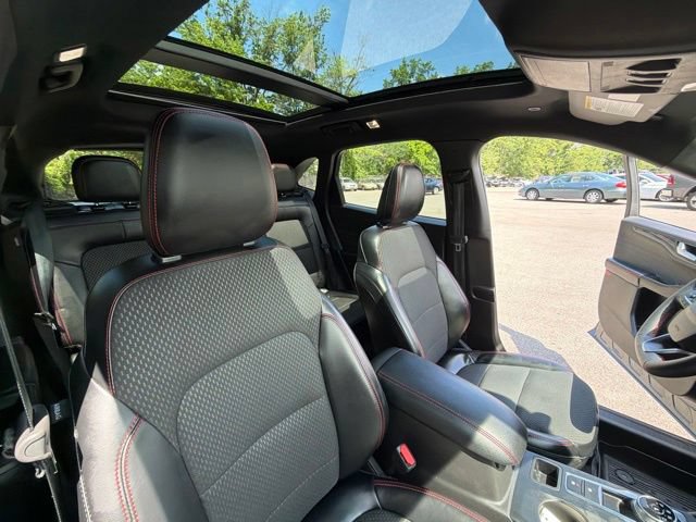 Certified 2023 Ford Escape ST-Line w/ Tech Pack #1 AWD/4WD image 28