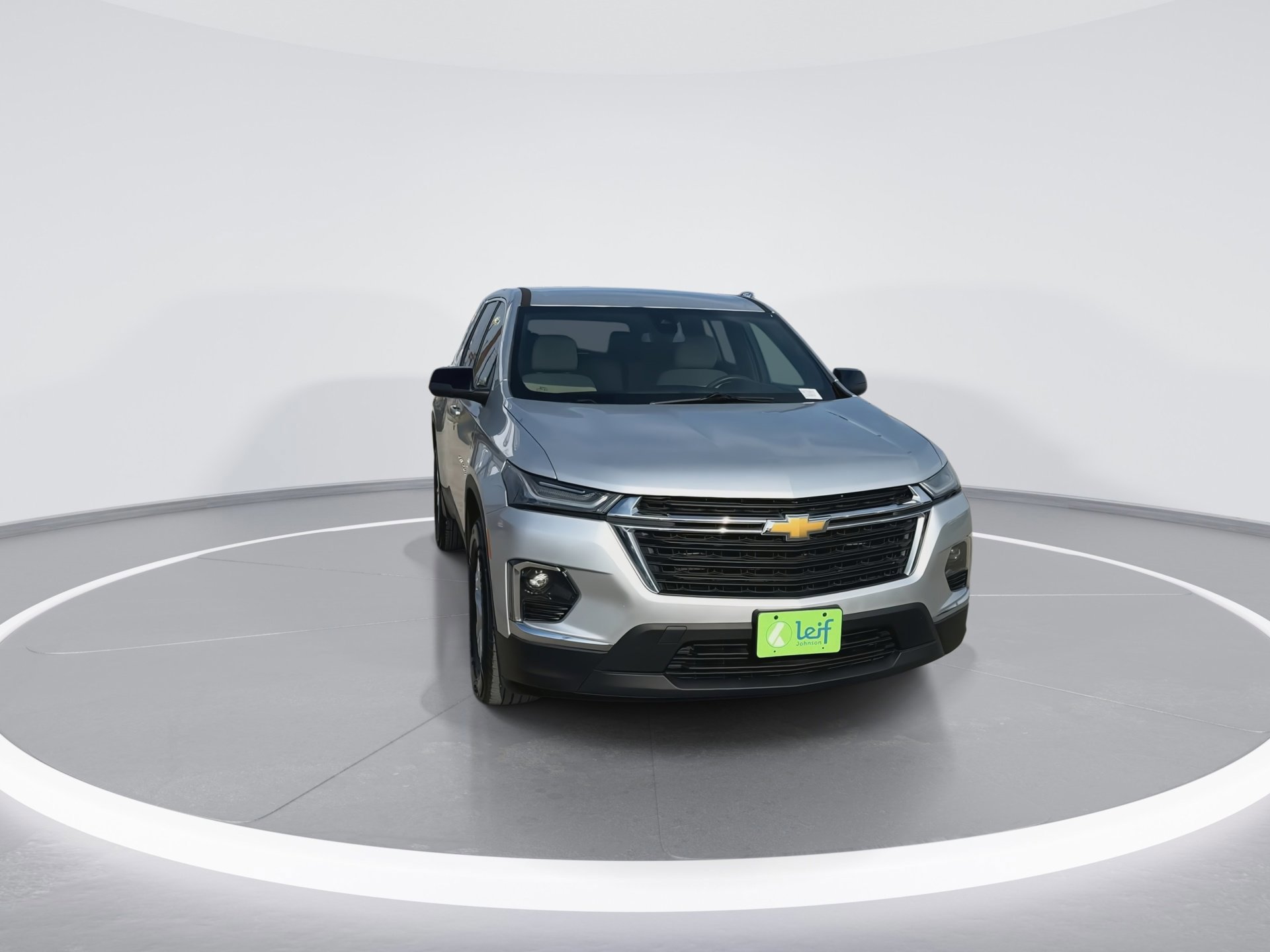 Used 2022 Chevrolet Traverse LS w/ LPO, Cargo Package image 3