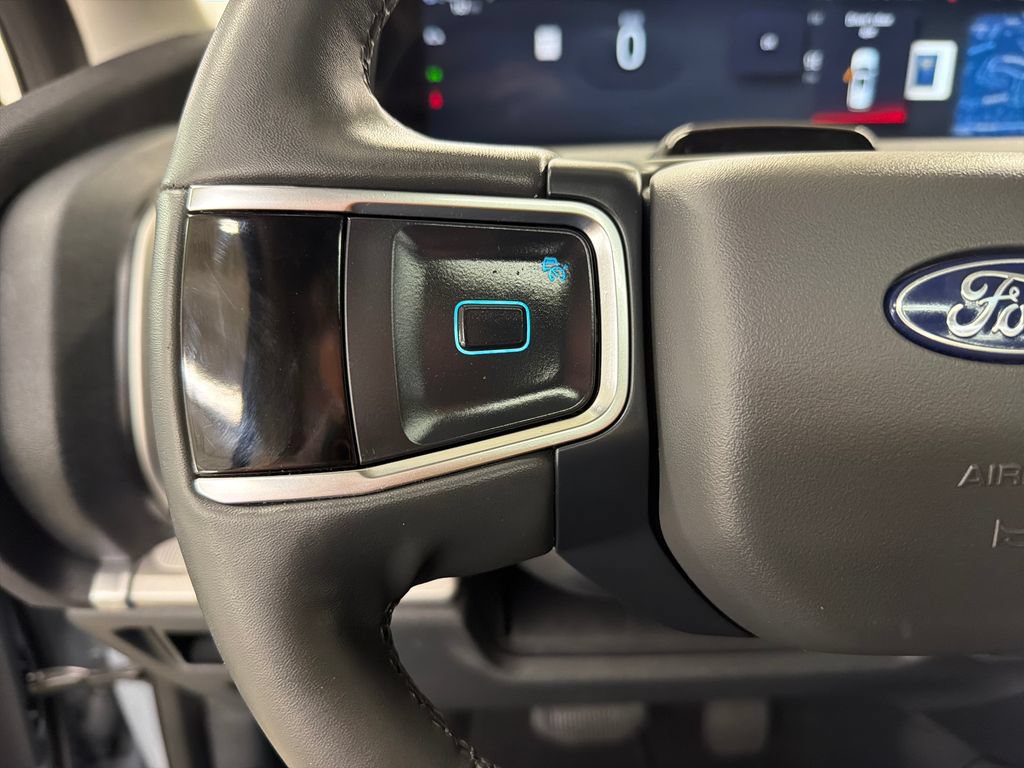 Certified 2025 Ford Expedition Active RWD image 21