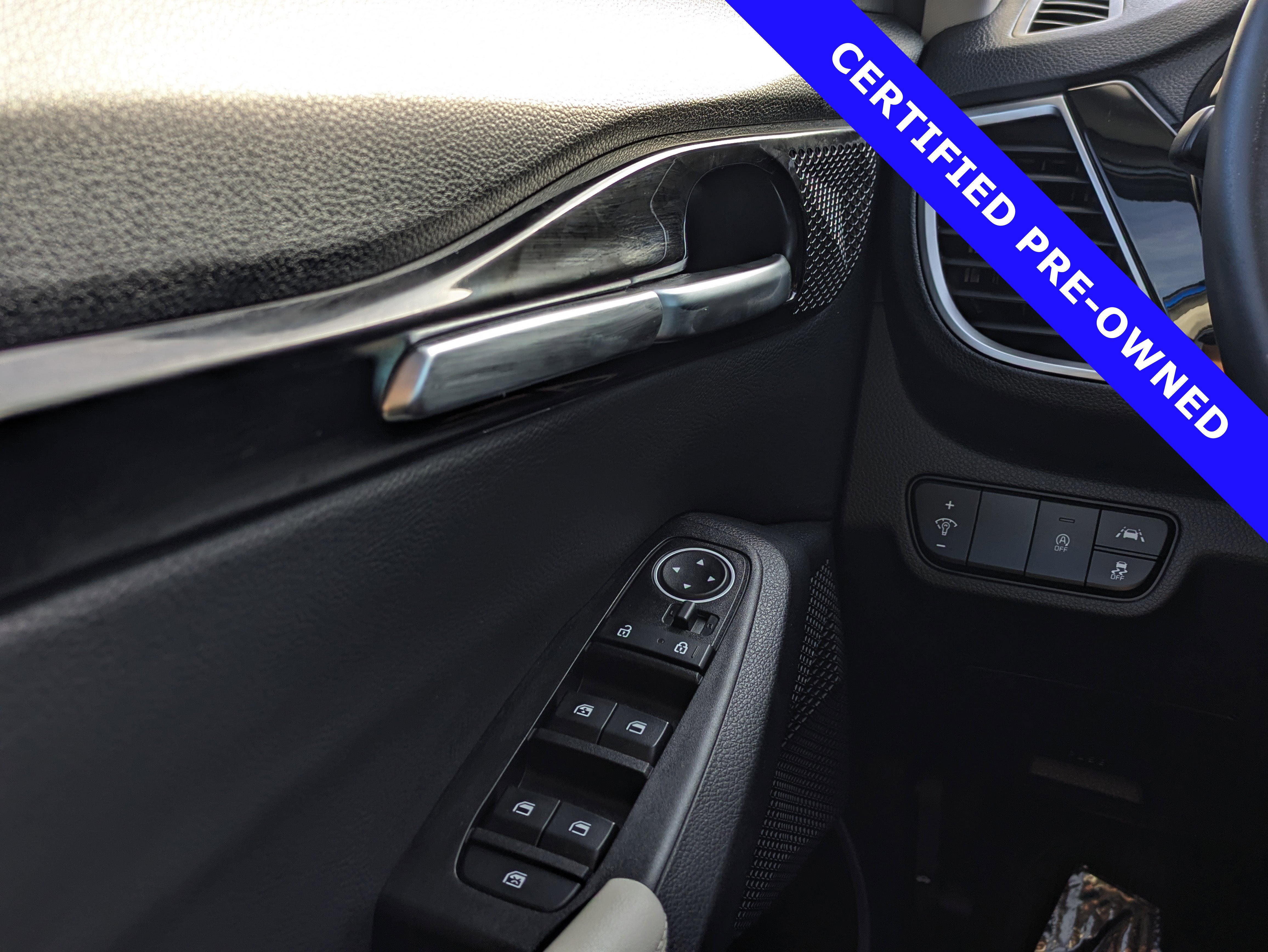 Used 2022 Kia Seltos EX image 24