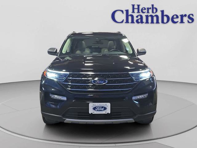 Certified 2023 Ford Explorer XLT w/ Equipment Group 202A AWD/4WD image 2