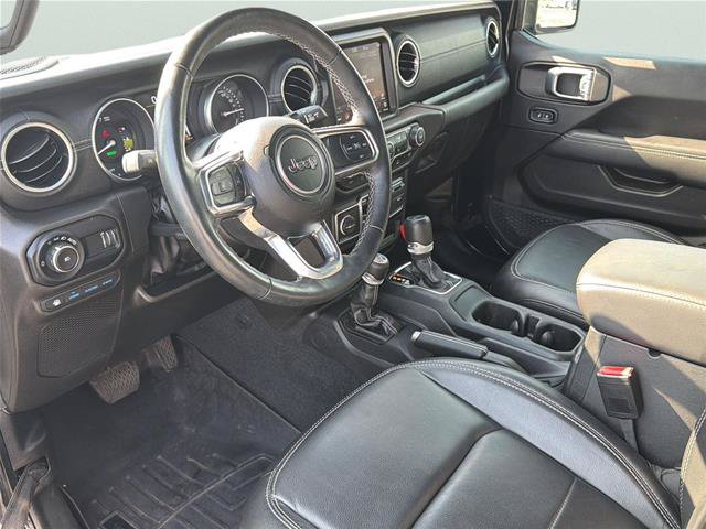 Used 2023 Jeep Wrangler Unlimited Sahara w/ Cold Weather Group AWD/4WD image 10