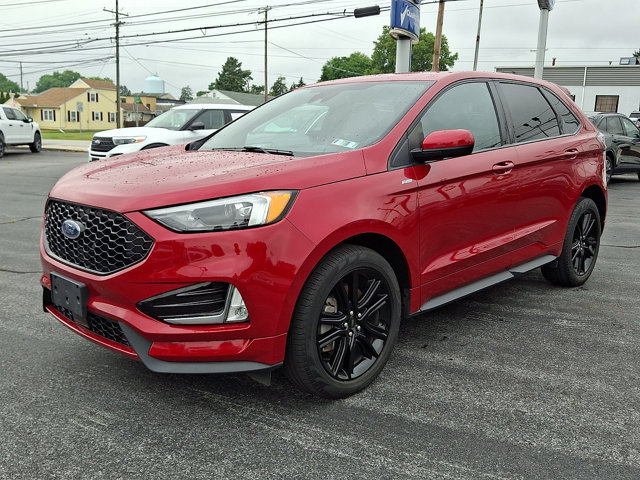 Certified 2021 Ford Edge ST-Line AWD/4WD image 3