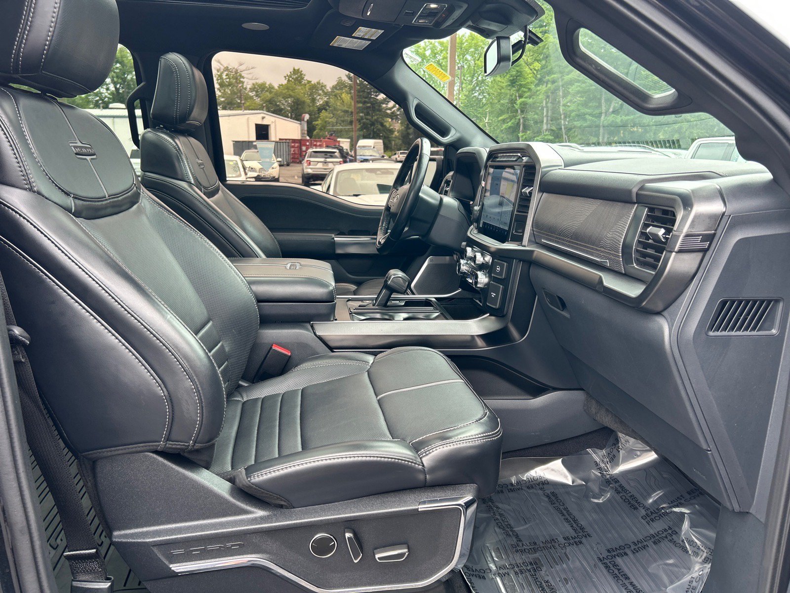 Certified 2023 Ford F150 Platinum w/ Equipment Group 701A High AWD/4WD image 18