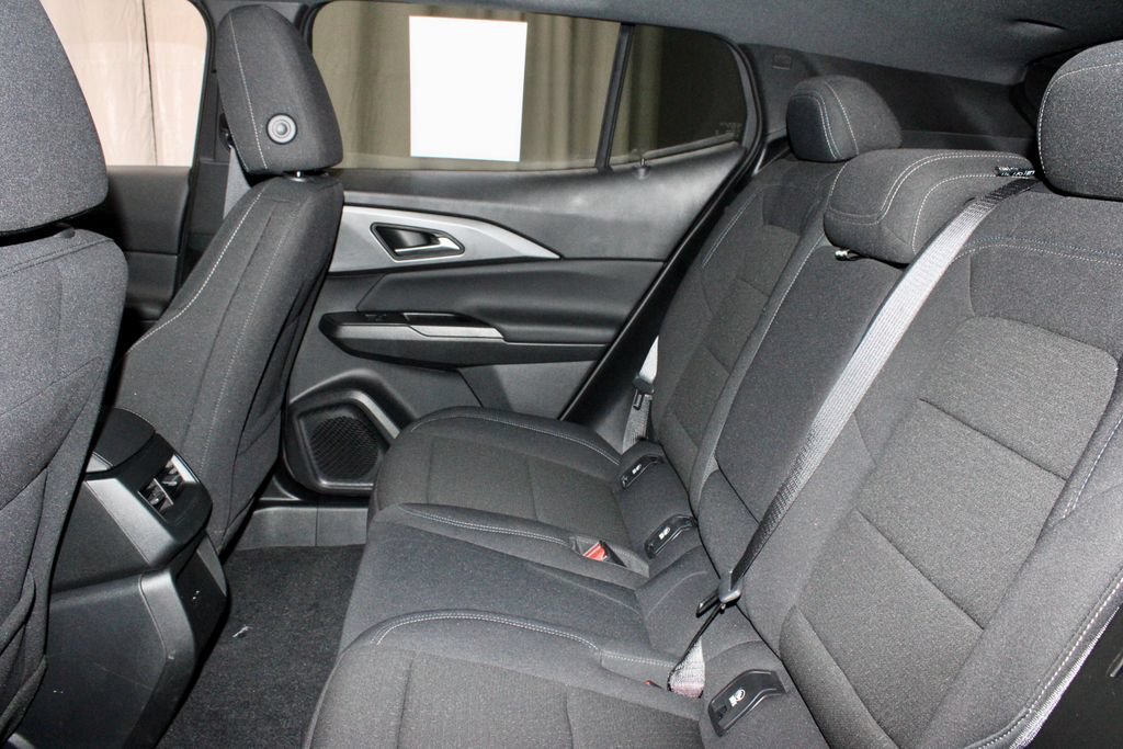 Used 2025 Chevrolet Equinox EV LT FWD image 20