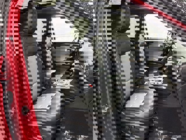 Certified 2023 Ford Explorer XLT w/ Equipment Group 202A image 15