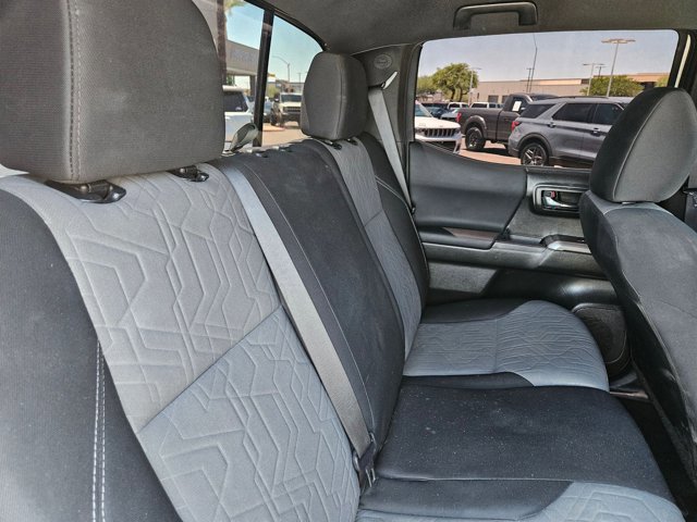 Used 2023 Toyota Tacoma TRD Off-Road w/ Advanced Technology Package AWD/4WD image 19