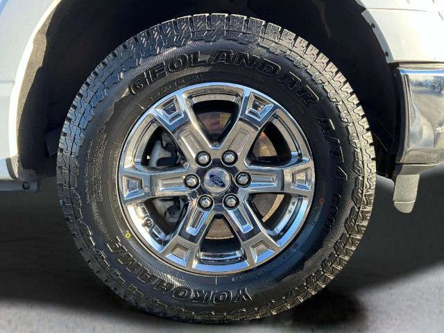 Certified 2022 Ford F150 XLT w/ Equipment Group 302A High image 30