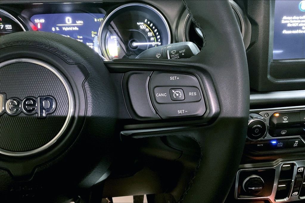 Used 2023 Jeep Wrangler Unlimited image 18