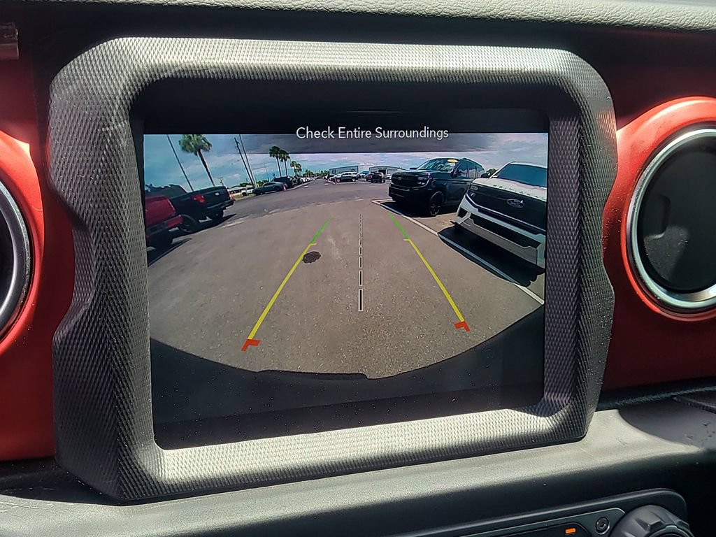 Used 2022 Jeep Wrangler Rubicon AWD/4WD image 17