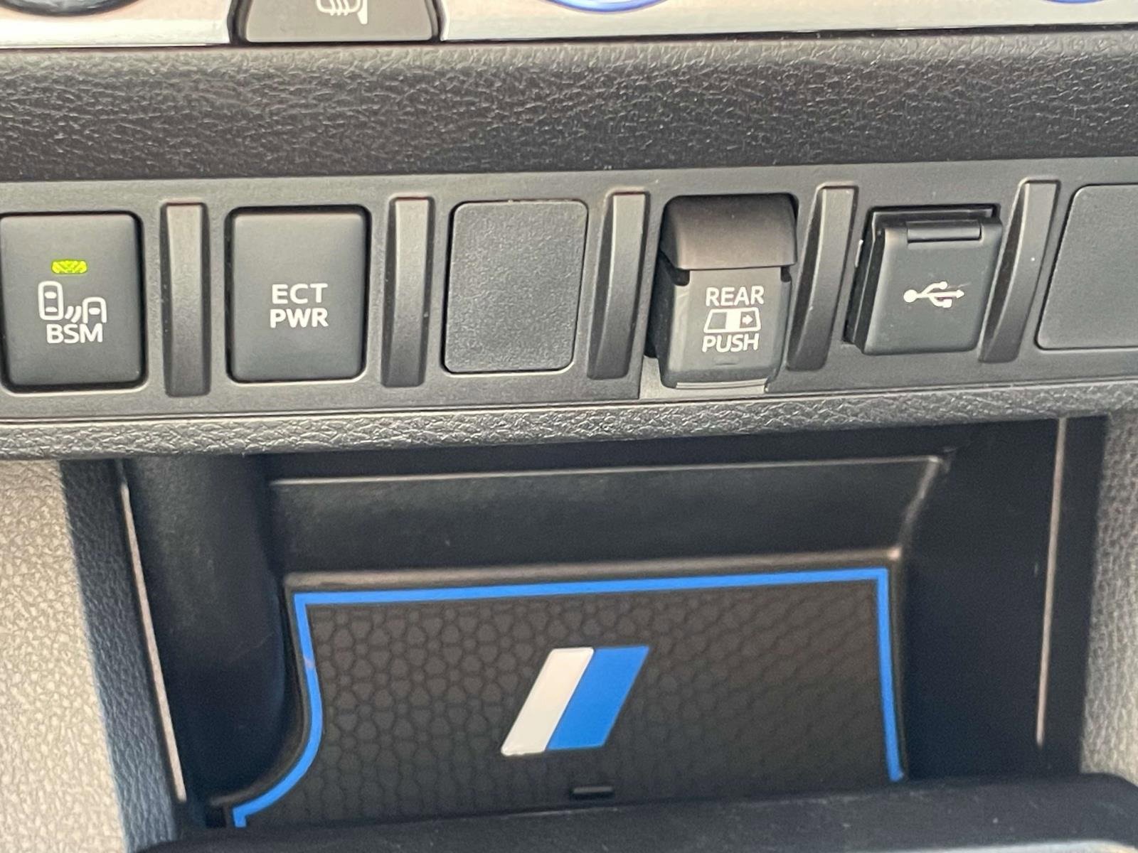 Used 2023 Toyota Tacoma SR5 w/ Technology Package image 23