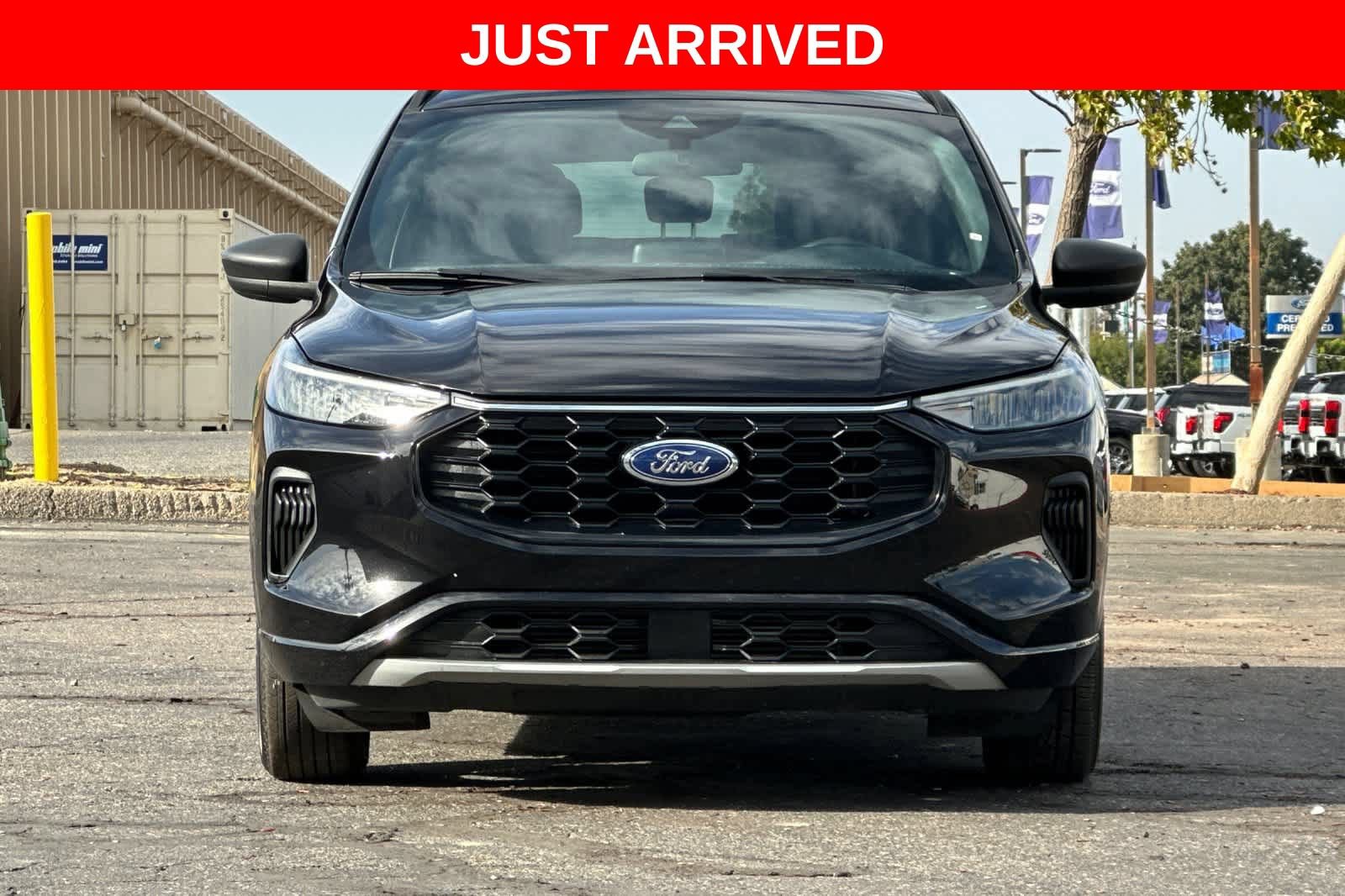 Certified 2024 Ford Escape ST-Line FWD image 11