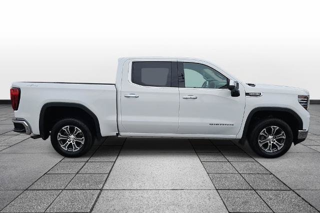 Used 2025 GMC Sierra 1500 SLT AWD/4WD image 4