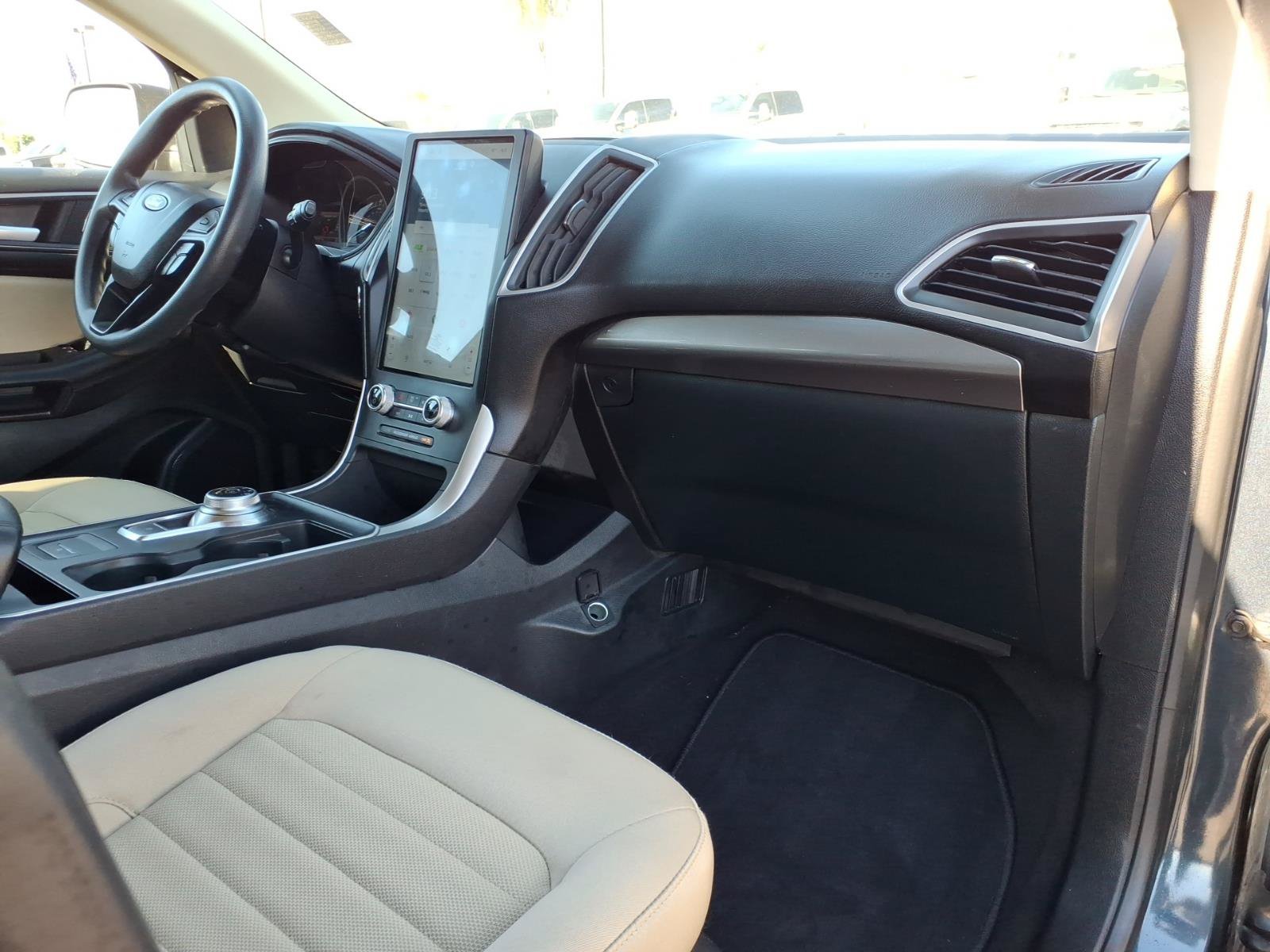 Certified 2024 Ford Edge SE AWD/4WD image 9