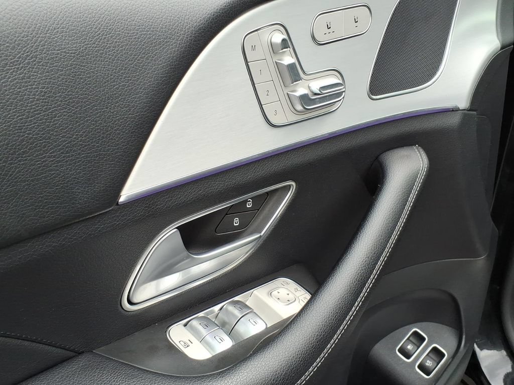 Used 2024 Mercedes-Benz GLE 450e 4MATIC image 14