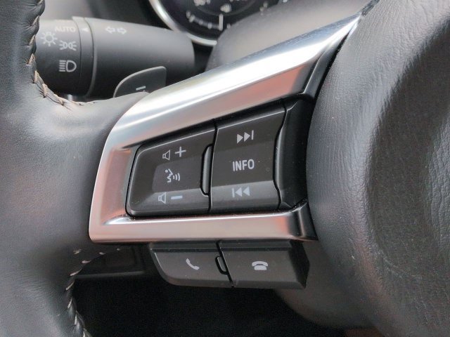 Used 2021 MAZDA MX-5 Miata RF Grand Touring RWD image 22