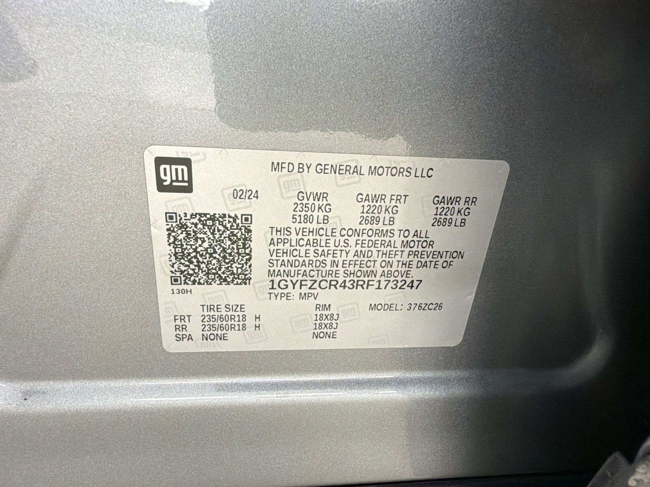 Used 2024 Cadillac XT4 Premium Luxury w/ Cold Weather Package FWD image 20