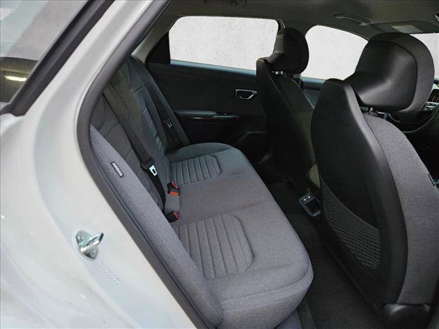 Used 2025 Kia K4 EX FWD image 17