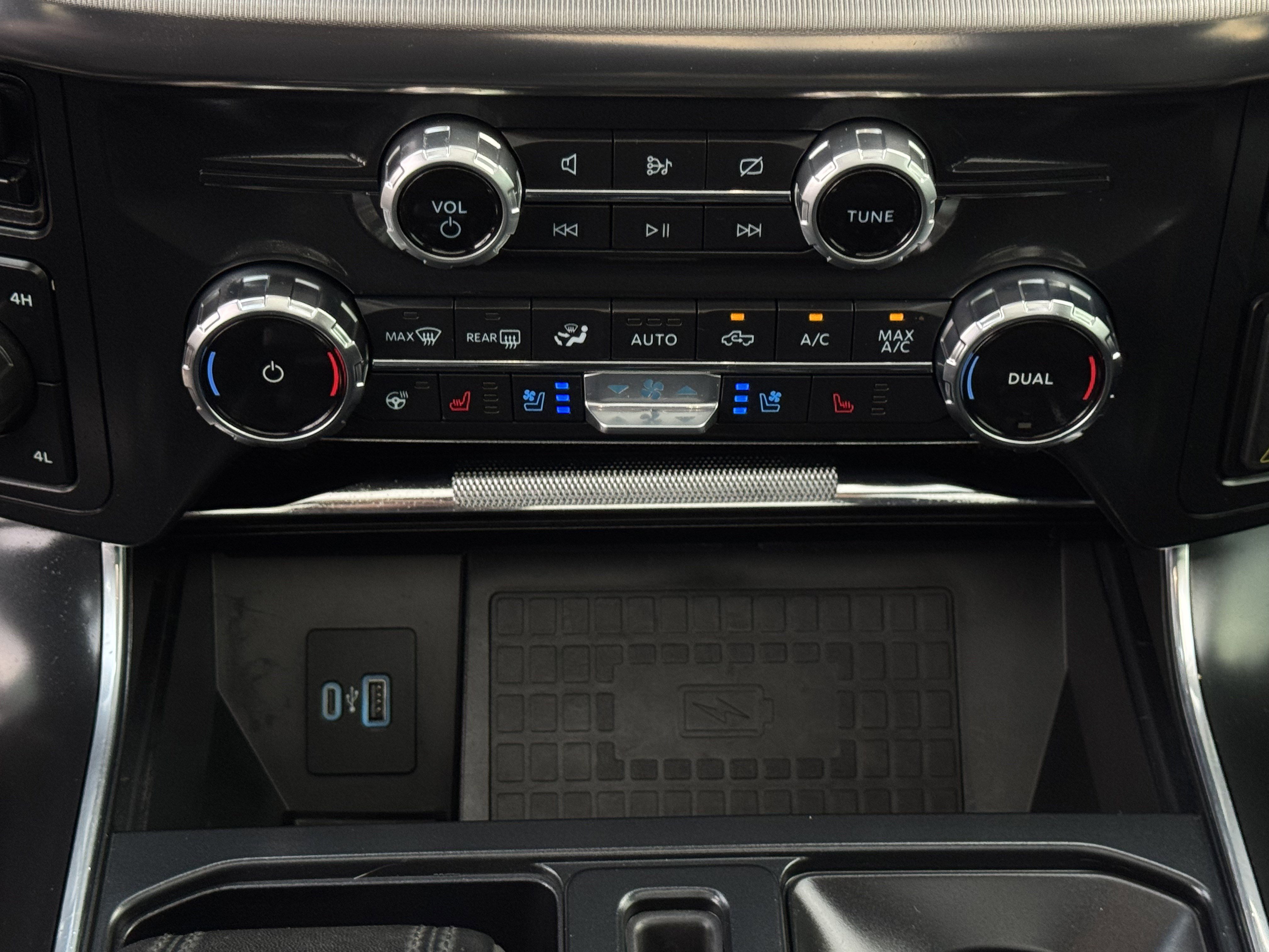 Certified 2022 Ford F150 Raptor w/ Raptor 37 Performance Package image 25