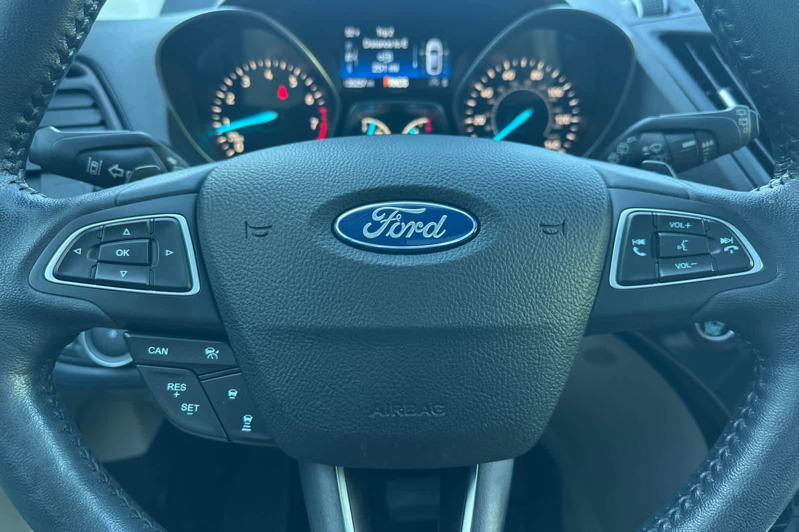 Certified 2018 Ford Escape Titanium w/ Ford Safe & Smart Package AWD/4WD image 24