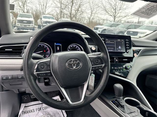Used 2023 Toyota Camry LE image 19