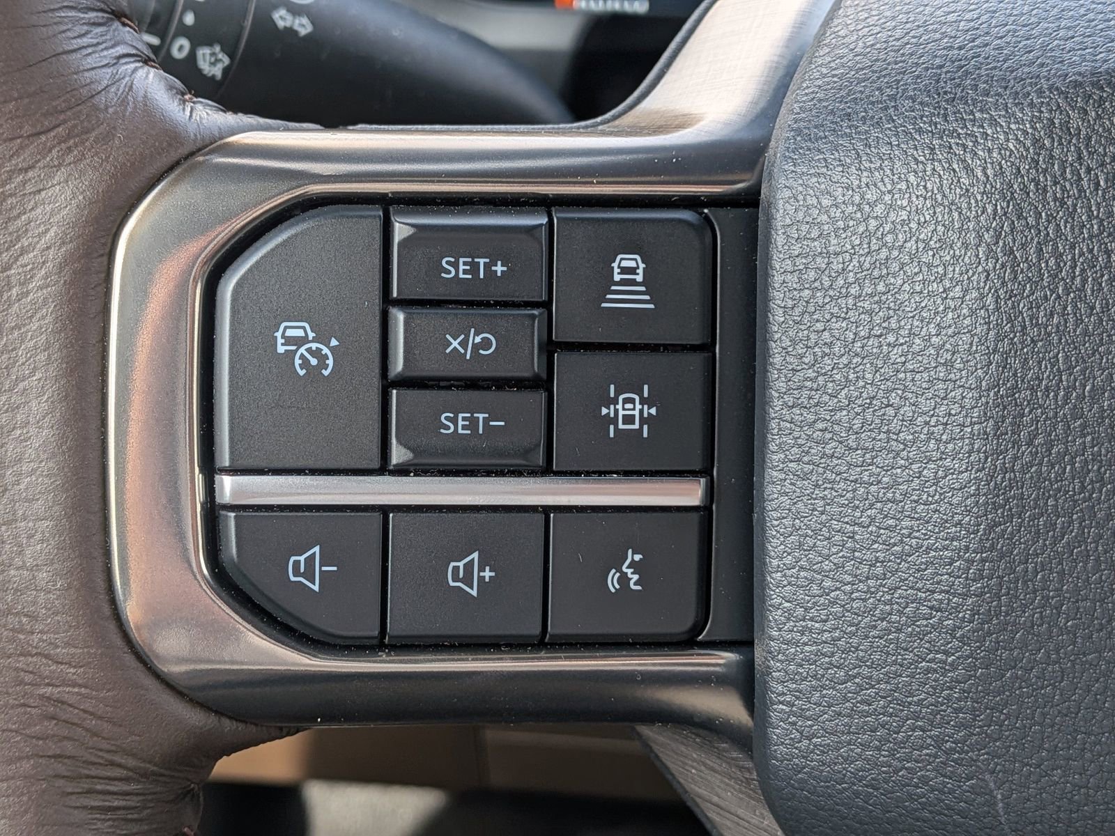 Certified 2025 Ford F150 King Ranch image 29