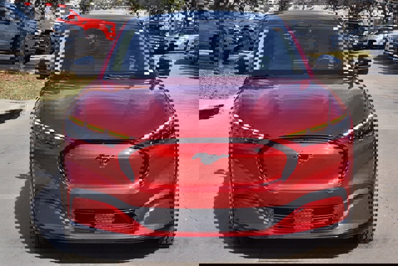 Certified 2024 Ford Mustang Mach-E Premium image 3