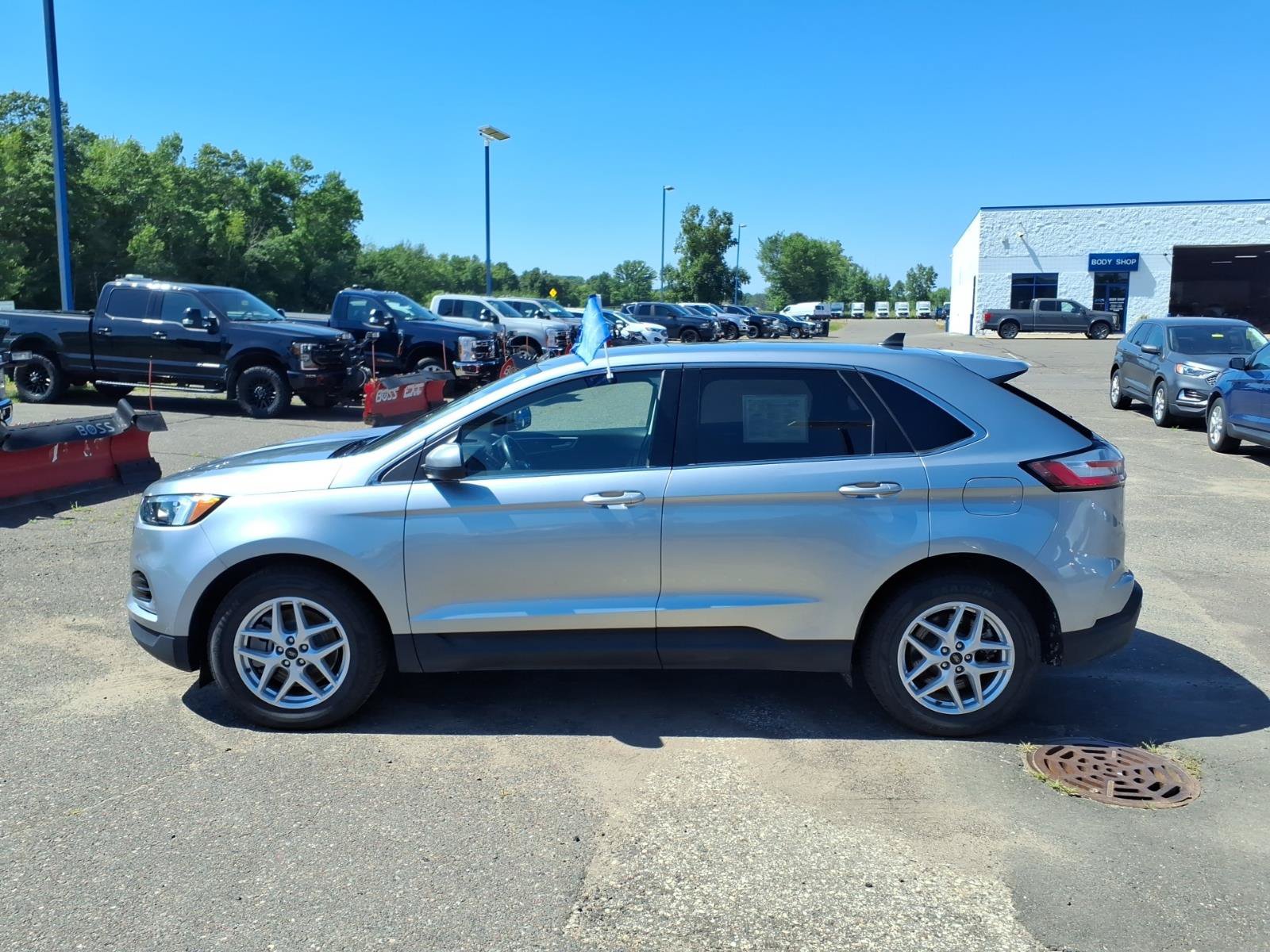 Certified 2024 Ford Edge SEL AWD/4WD video 2