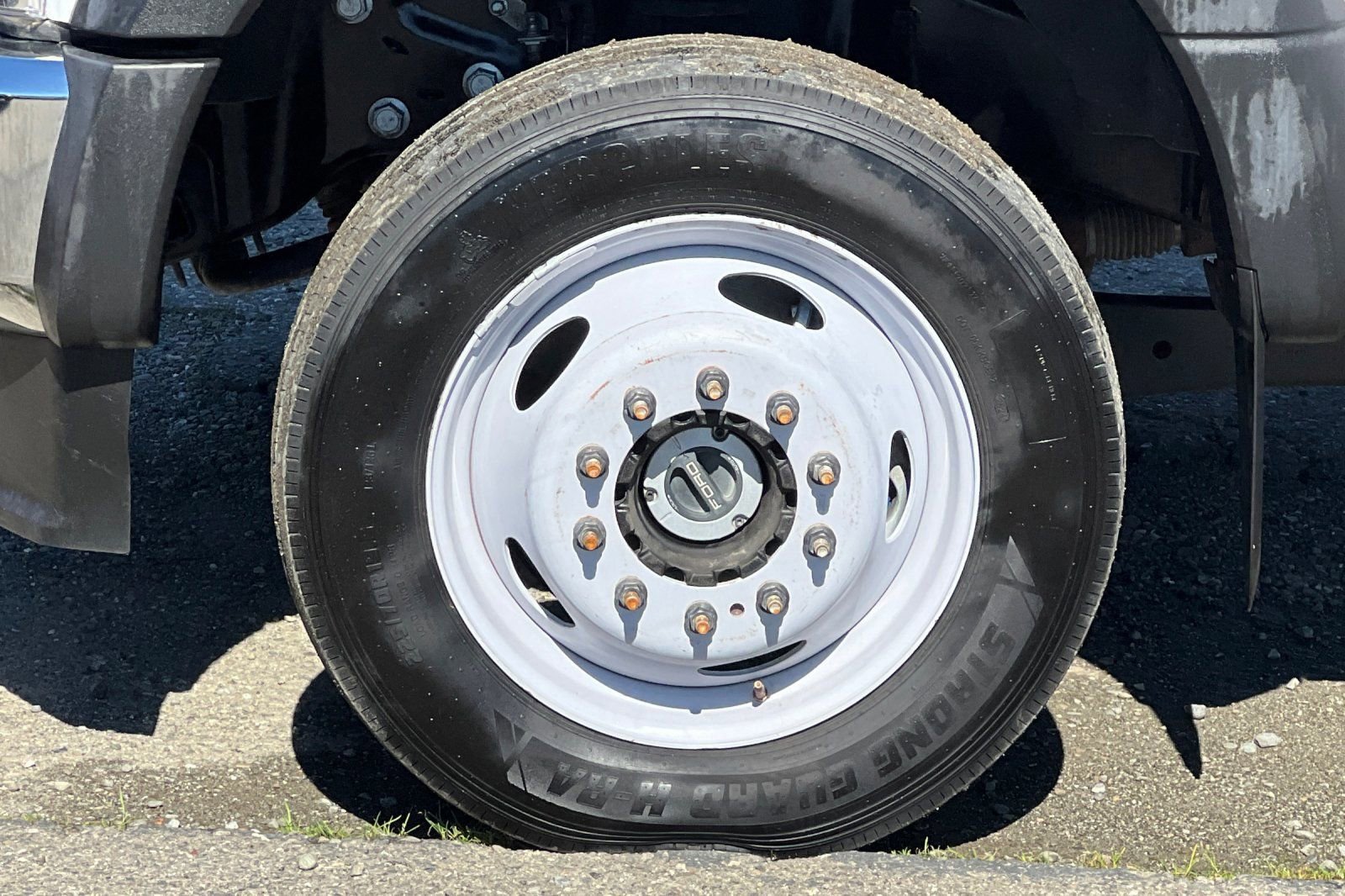 Certified 2020 Ford F550 4x4 Crew Cab Super Duty image 24