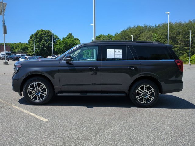 Certified 2025 Ford Expedition Active RWD image 7