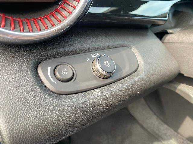 Used 2024 Chevrolet Trax RS image 17