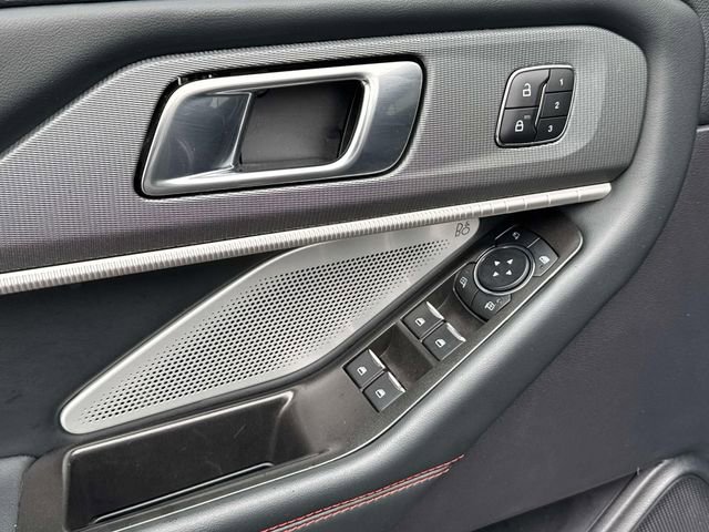 Certified 2025 Ford Explorer ST AWD/4WD image 27