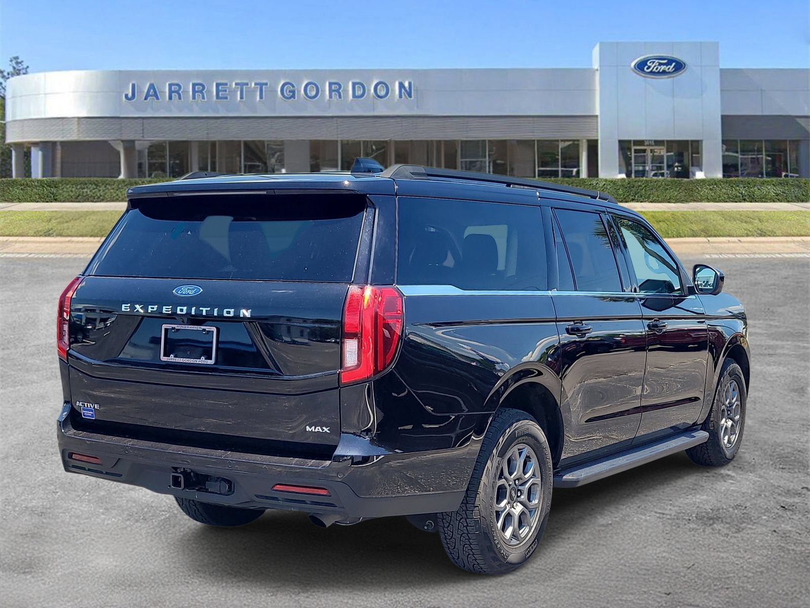 Certified 2025 Ford Expedition Max Active AWD/4WD image 3