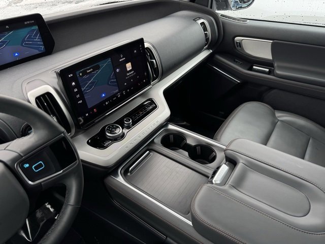Certified 2025 Ford Expedition Max Active image 21