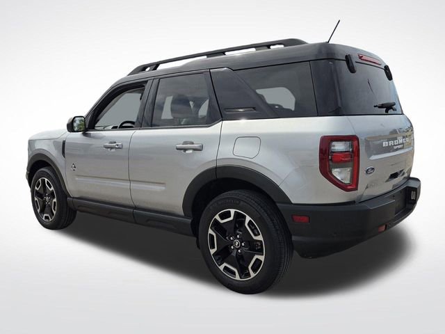 Certified 2022 Ford Bronco Sport Outer Banks w/ Tech Package AWD/4WD image 7