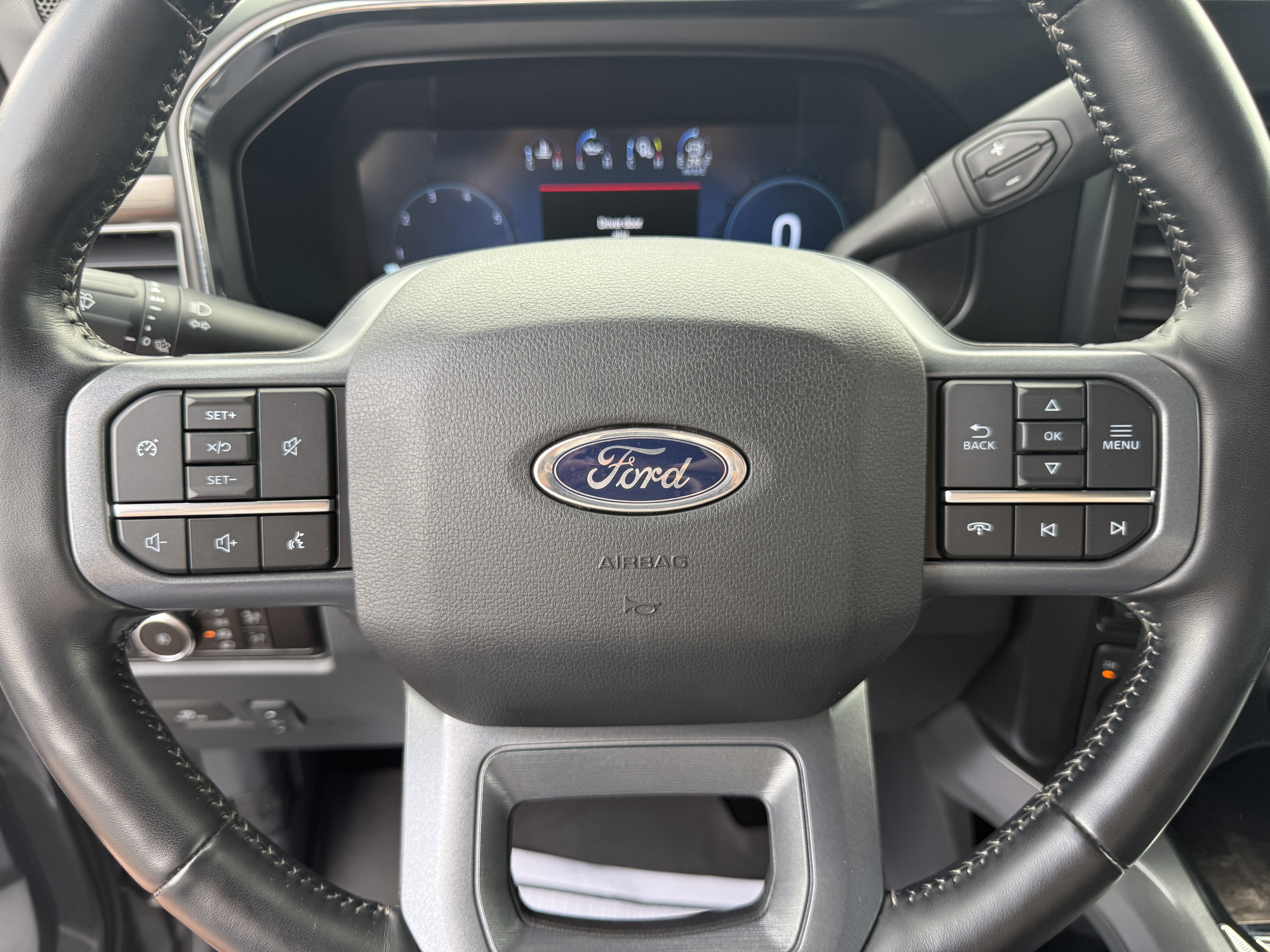 Certified 2023 Ford F250 Lariat w/ Sport Appearance Package AWD/4WD image 27