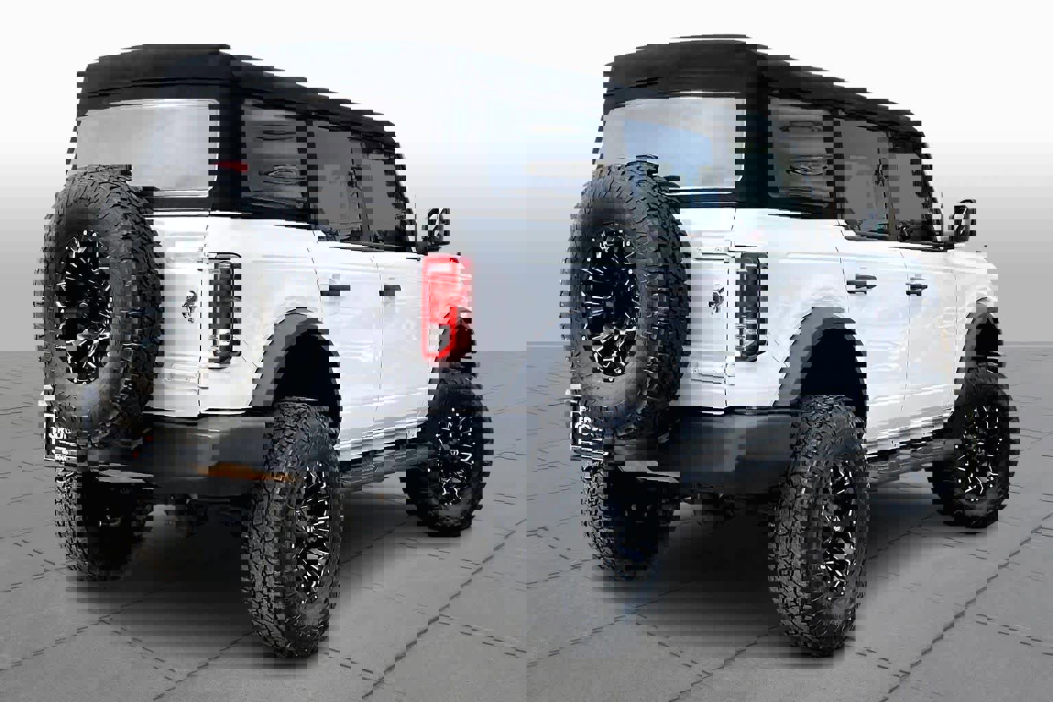 Certified 2021 Ford Bronco 4-Door image 3