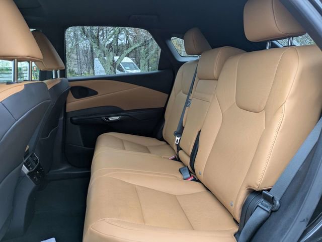 Used 2023 Lexus RX 350 Premium Plus w/ Cold Area Package FWD image 15