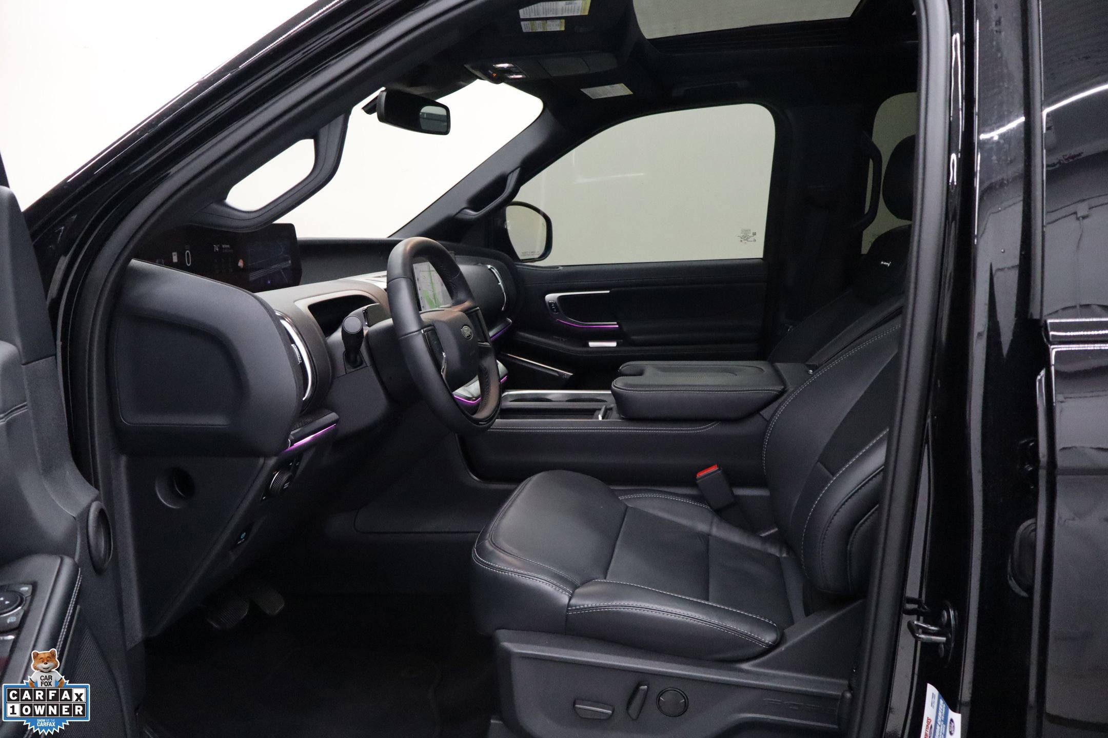 Certified 2025 Ford Expedition Platinum w/ Stealth Performance Package AWD/4WD image 26