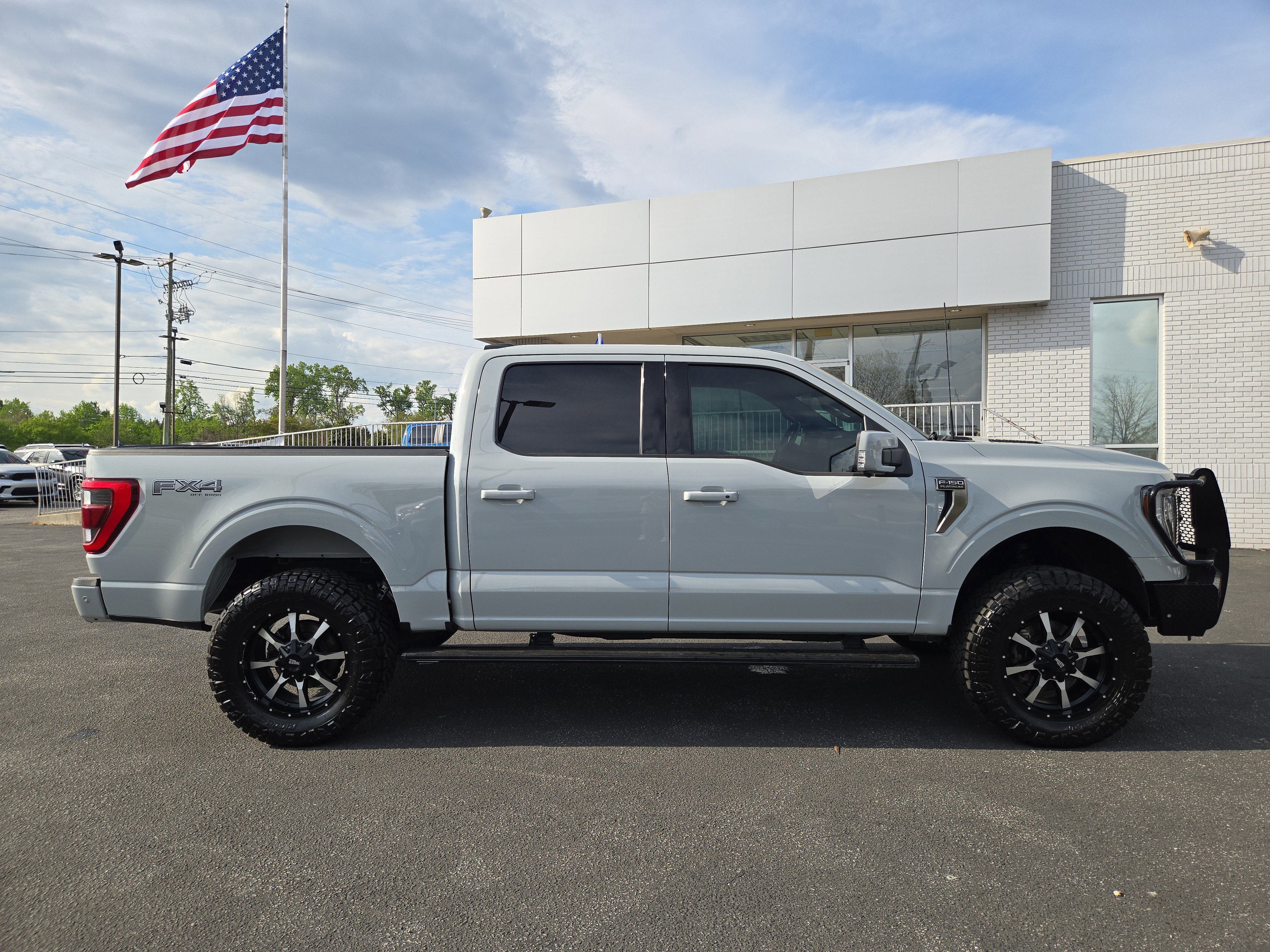 Certified 2023 Ford F150 Platinum w/ Equipment Group 701A High image 3